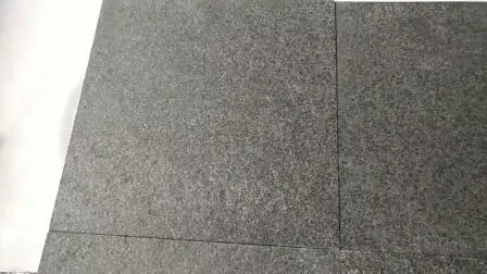 포장용 돌/벽/바닥 타일용으로 자연적으로 절단된 회색 현무암 돌